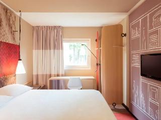Гостиница ibis Arcachon La Teste