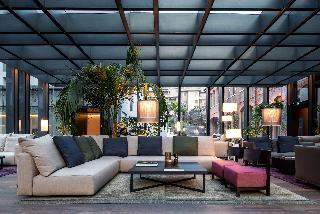 Гостиница Hilton Lake Como