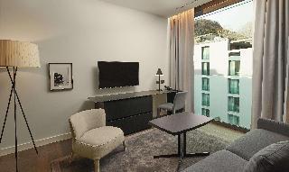 Гостиница Hilton Lake Como