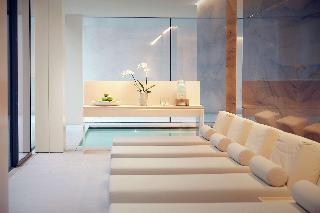Гостиница Hilton Lake Como