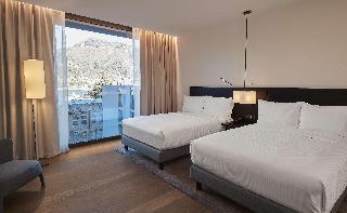 Гостиница Hilton Lake Como