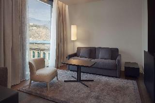 Гостиница Hilton Lake Como