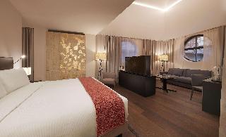 Гостиница Hilton Lake Como