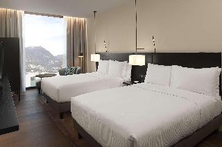 Гостиница Hilton Lake Como