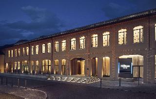 Гостиница Hilton Lake Como