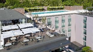 Гостиница Hilton Lake Como