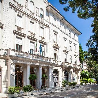 Гостиница Residenza Parco Fellini