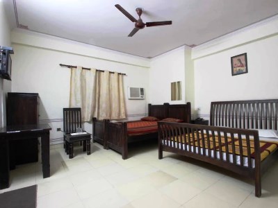 Гостиница Raghuraj Palace