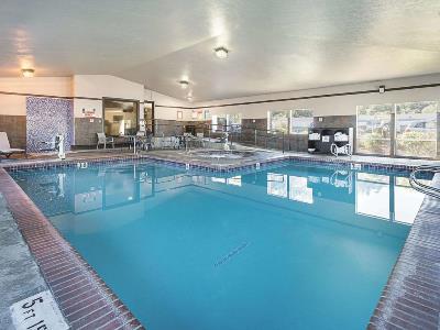 Гостиница La Quinta Inn And Suites Portland Nw