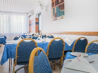 Гостиница Qawra Point Holiday Complex