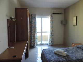 Гостиница Qawra Point Holiday Complex
