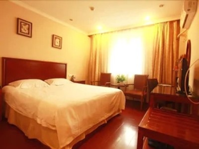 Гостиница Greentree Inn Jinan Bus Terminal St. Exp