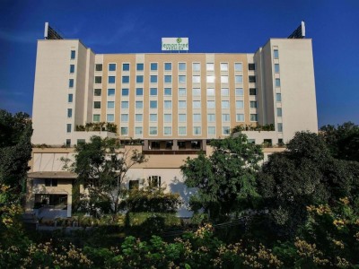 Гостиница Lemon Tree Premier City Center Pune