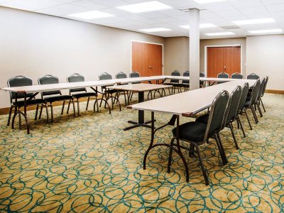 Гостиница Best Western Dothan Inn And Suites