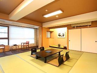 Hotel Parens Onoya