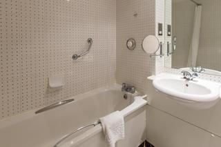 Гостиница The Queens - QHotels