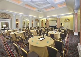 Гостиница The Queens - QHotels