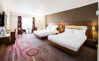 Гостиница DoubleTree by Hilton Dartford Bridge
