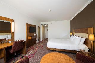 Гостиница DoubleTree by Hilton Dartford Bridge