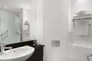 Гостиница Ramada by Wyndham Hounslow - Heathrow East