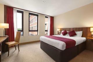 Гостиница Ramada by Wyndham Hounslow - Heathrow East