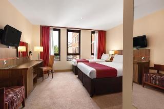 Гостиница Ramada by Wyndham Hounslow - Heathrow East