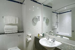 Гостиница Hilton Cobham