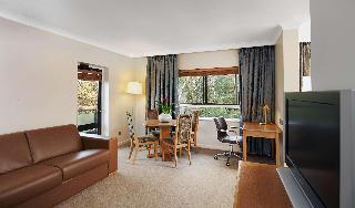 Гостиница Hilton Cobham