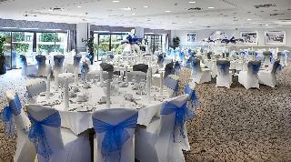 Гостиница Hilton Cobham