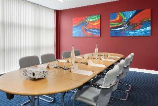 Hotel Ramada Encore by Wyndham Doncaster Airport