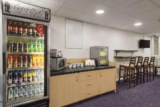 Гостиница Days Inn by Wyndham Bridgend Cardiff M4