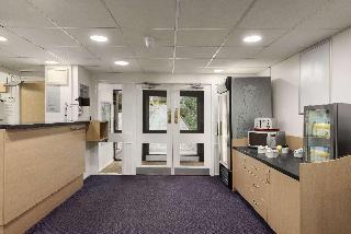 Гостиница Days Inn by Wyndham Bridgend Cardiff M4