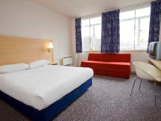 Travelodge London Croydon Central Hotel