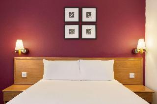 Гостиница Days Inn by Wyndham Peterborough