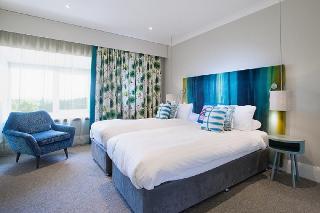 Combe Grove Hotel