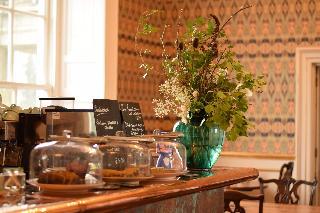 Combe Grove Hotel