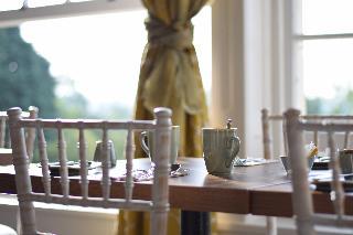 Combe Grove Hotel