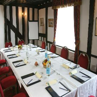 Brook Red Lion Hotel