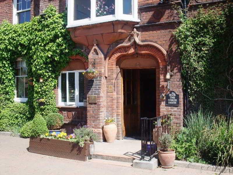 Гостиница Harefield Manor