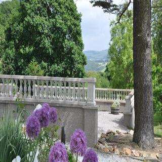 Hotel Sychnant Pass House