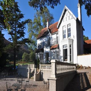 Hotel Sychnant Pass House