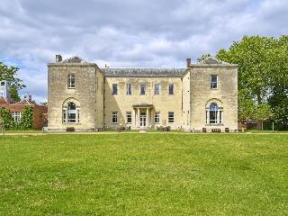 Hotel Hitchin Priory