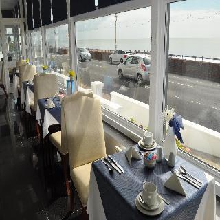 OYO The Strand Hotel