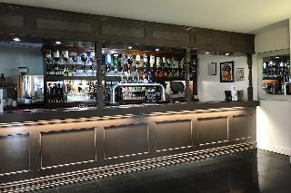OYO The Strand Hotel