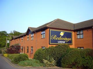 Гостиница Redwings Lodge
