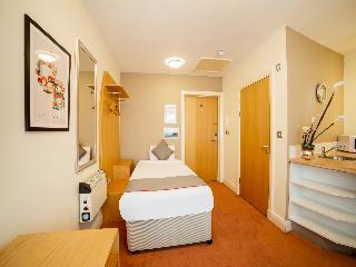 Hotel OYO Chase Suites