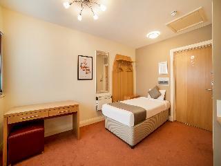 Hotel OYO Chase Suites