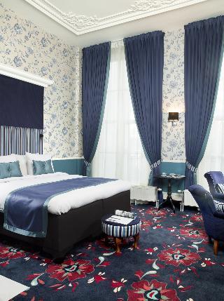 Hotel Carlton Ambassador