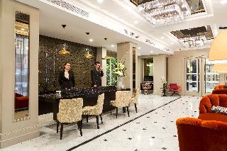 Hotel La Clef Tour Eiffel Paris