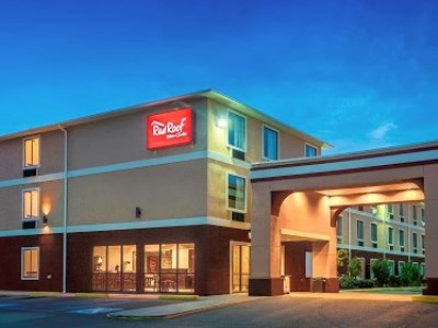 Гостиница Red Roof Inn And Suites Biloxi